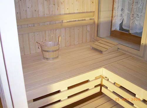Sauna Innengestaltung - Saunaliegen